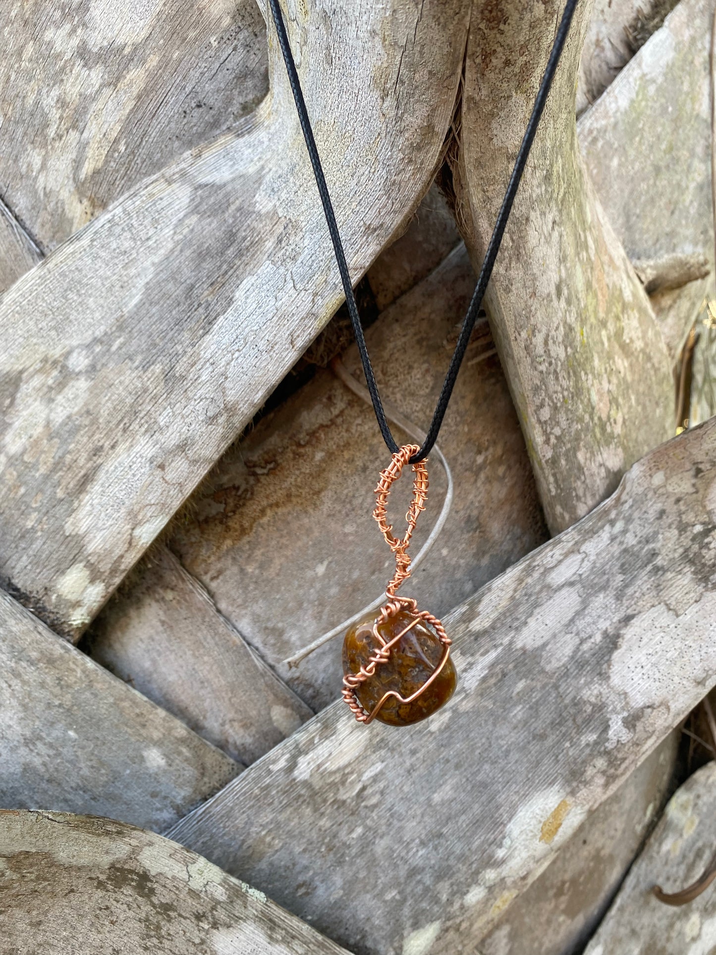 Dessert Jasper Crystal Stone & wire necklace